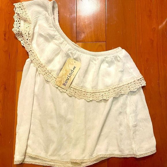 Junior One Shoulder Sleeveless Peasant Style Top - Picture 1 of 2